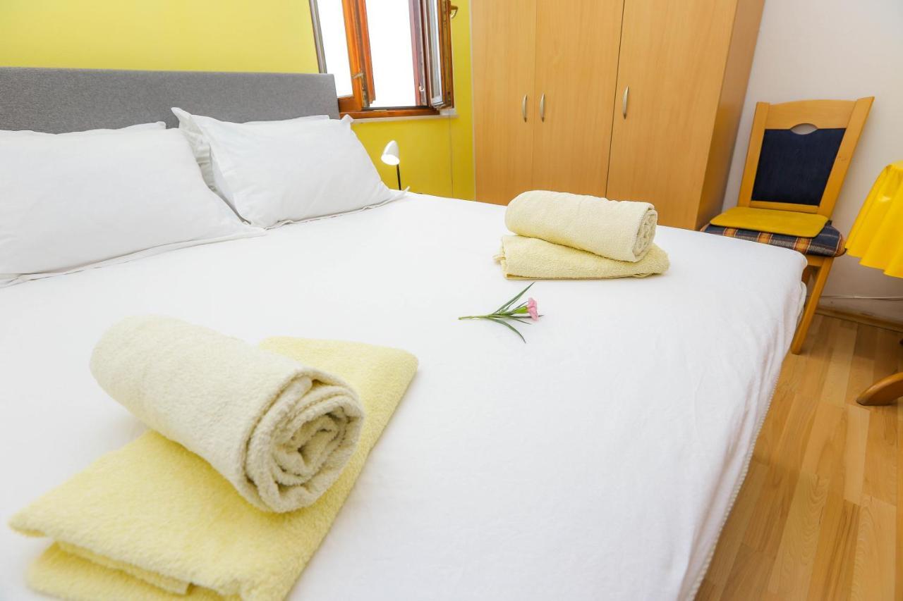 Apartments Maslina Божава Екстер'єр фото