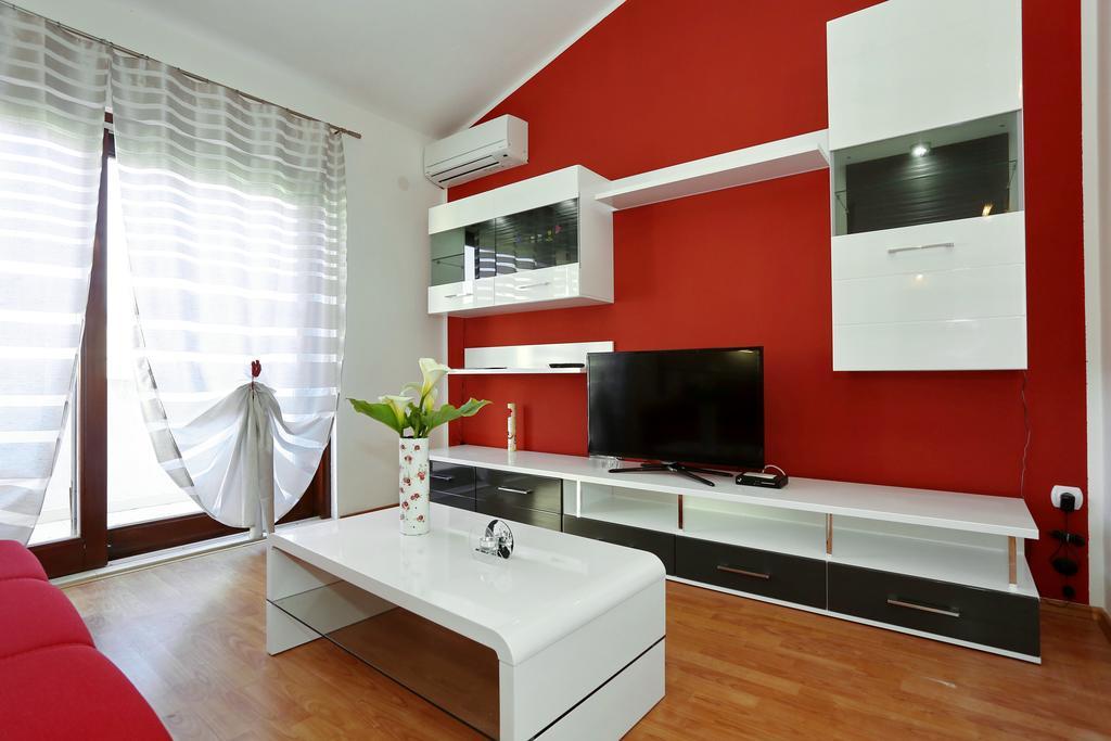 Apartments Maslina Божава Екстер'єр фото