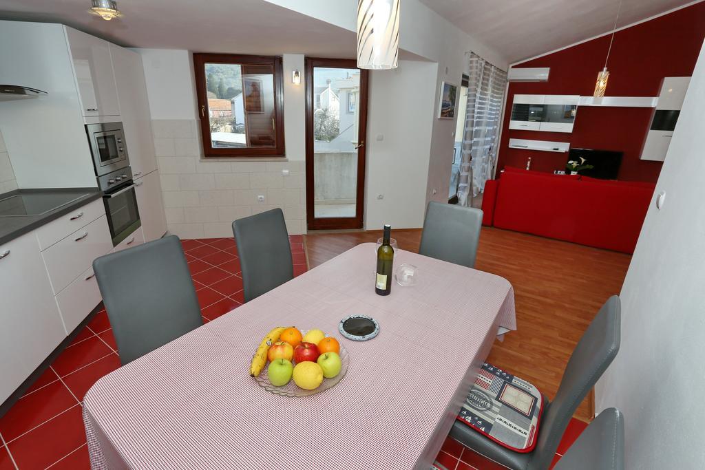 Apartments Maslina Божава Екстер'єр фото
