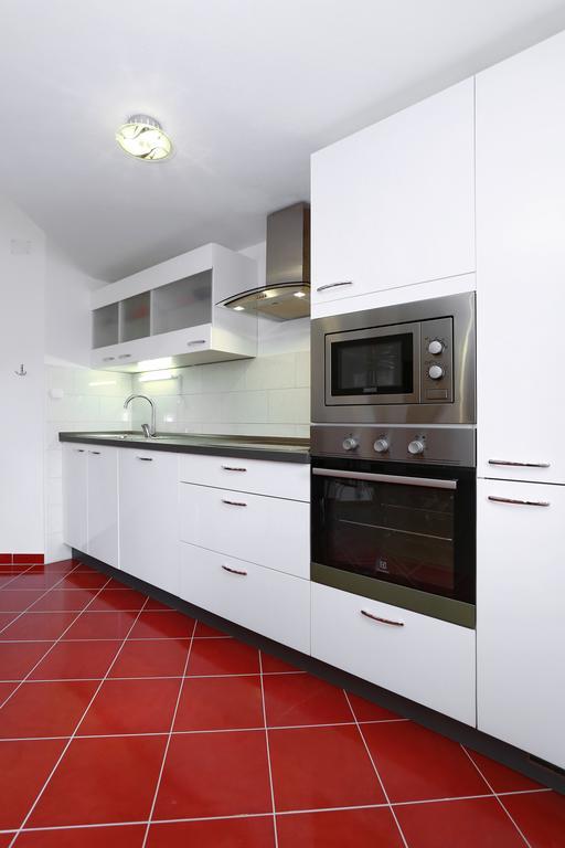 Apartments Maslina Божава Екстер'єр фото