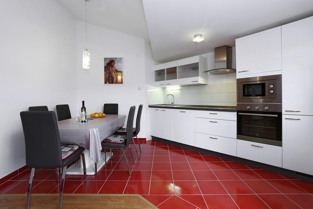 Apartments Maslina Божава Екстер'єр фото